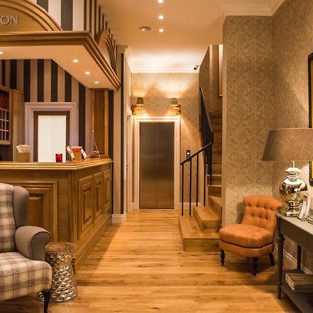 Vmaison Hotel Messina Bagian luar foto