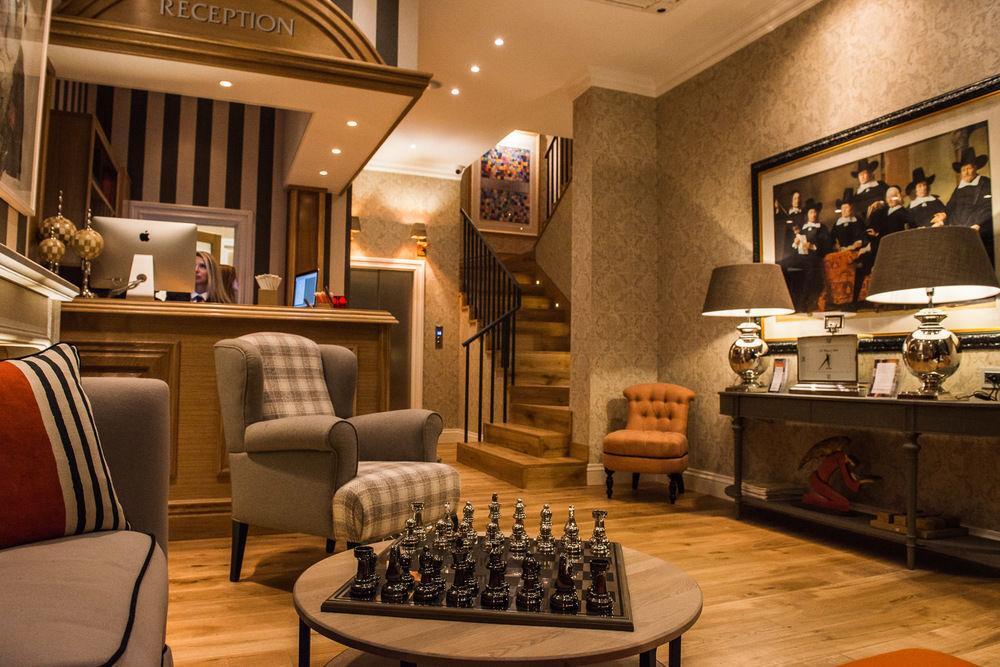 Vmaison Hotel Messina Bagian luar foto